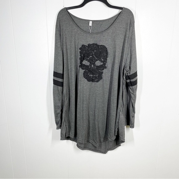 NWT Rosegal Gray Skull Graphic Long Sleeve Jersey Plus Size Tee 5X - Picture 1 of 7